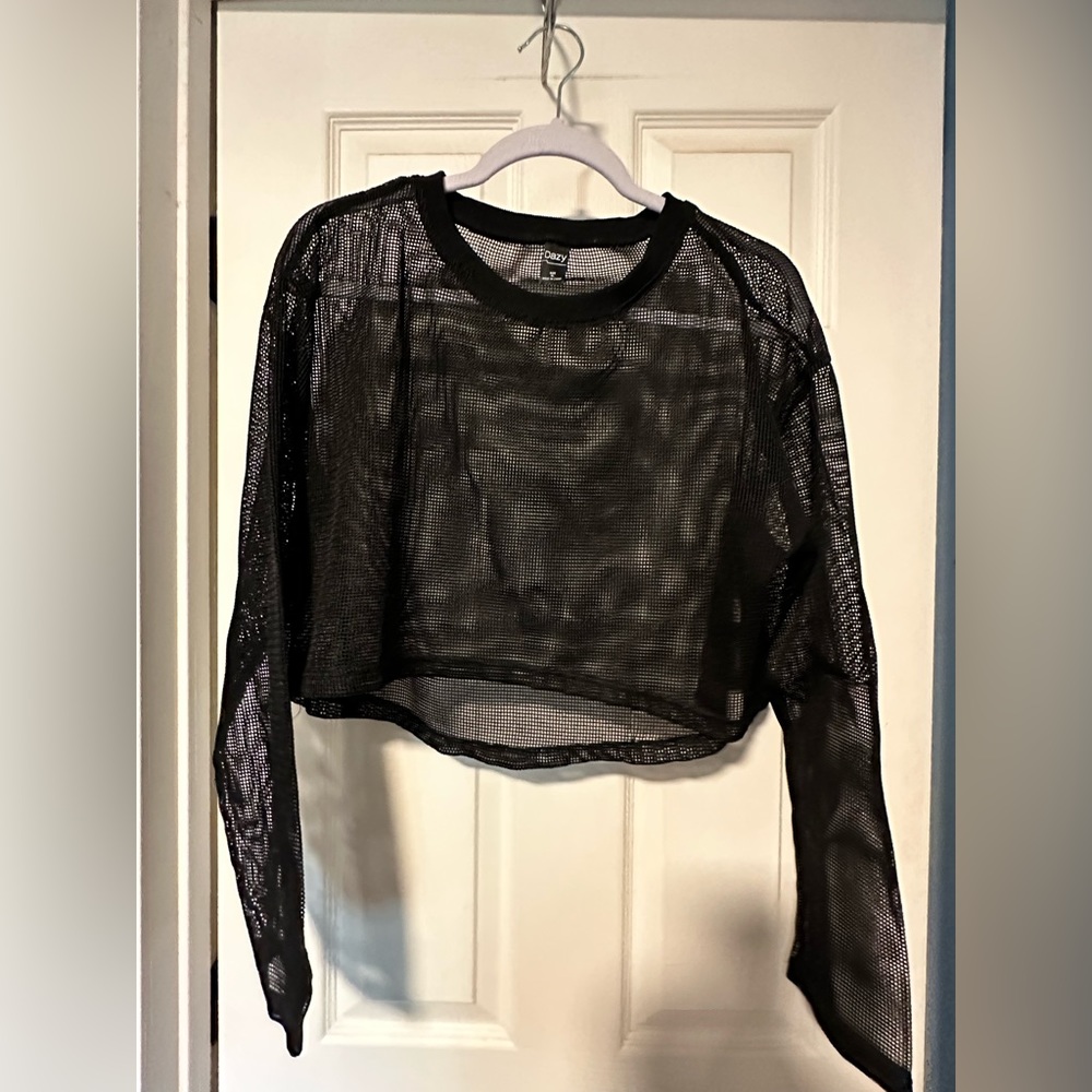 Cropped mesh long sleeved top